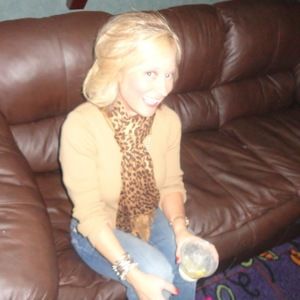 Meet your Posher, Regina